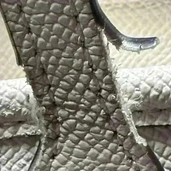 Coach City Zip Tote Shoulder Bag Chalk Cross Grain Leather F58846 - Picture 12 of 16